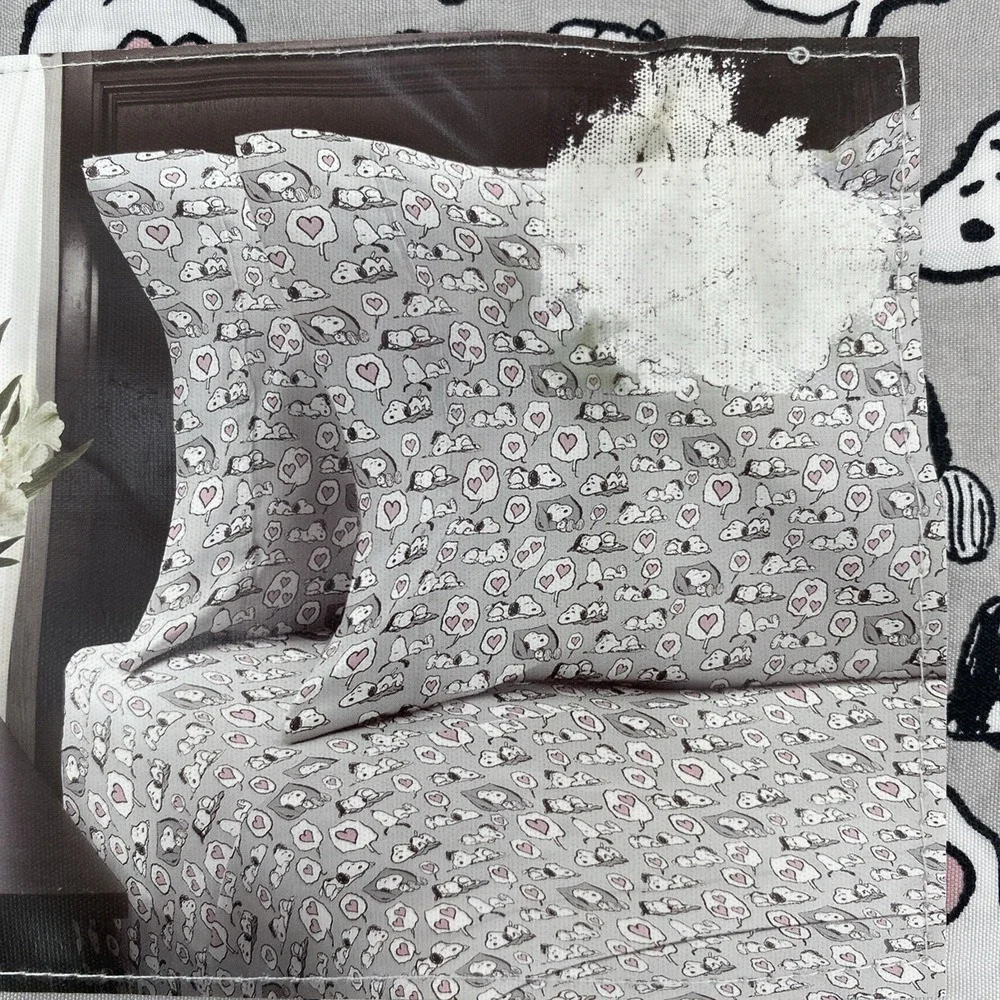 Peanuts Snoopy Sheet Set FULL Gray Sleeping Hearts Love Valentines Berkshire